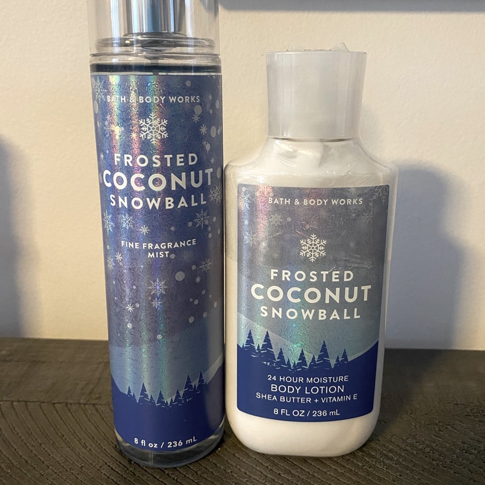 Bath & Body Works “Frosted Coconut Snowball” Set
